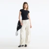 TAN*AIR's black and white slimming and elastic T-shirt, a stylish and hot girl sporty top for women to wear as a base layer Application Scenario